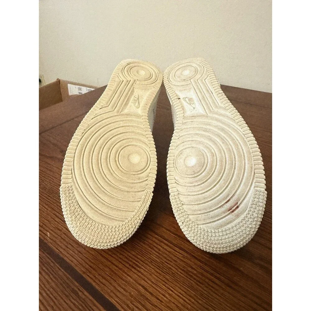 Nike Air Force 1 Low '07 SE Nike 101 DX2348 100 WOMEN SIZE 10
